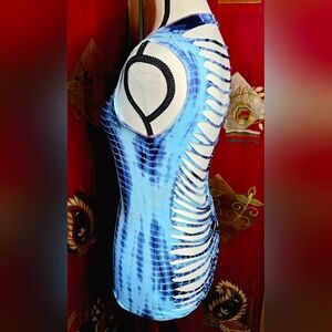 🔥Handmade Designer🔥 Light & Dark Blue Tie-Dye Sleveless Cutout Top| S (EUC)